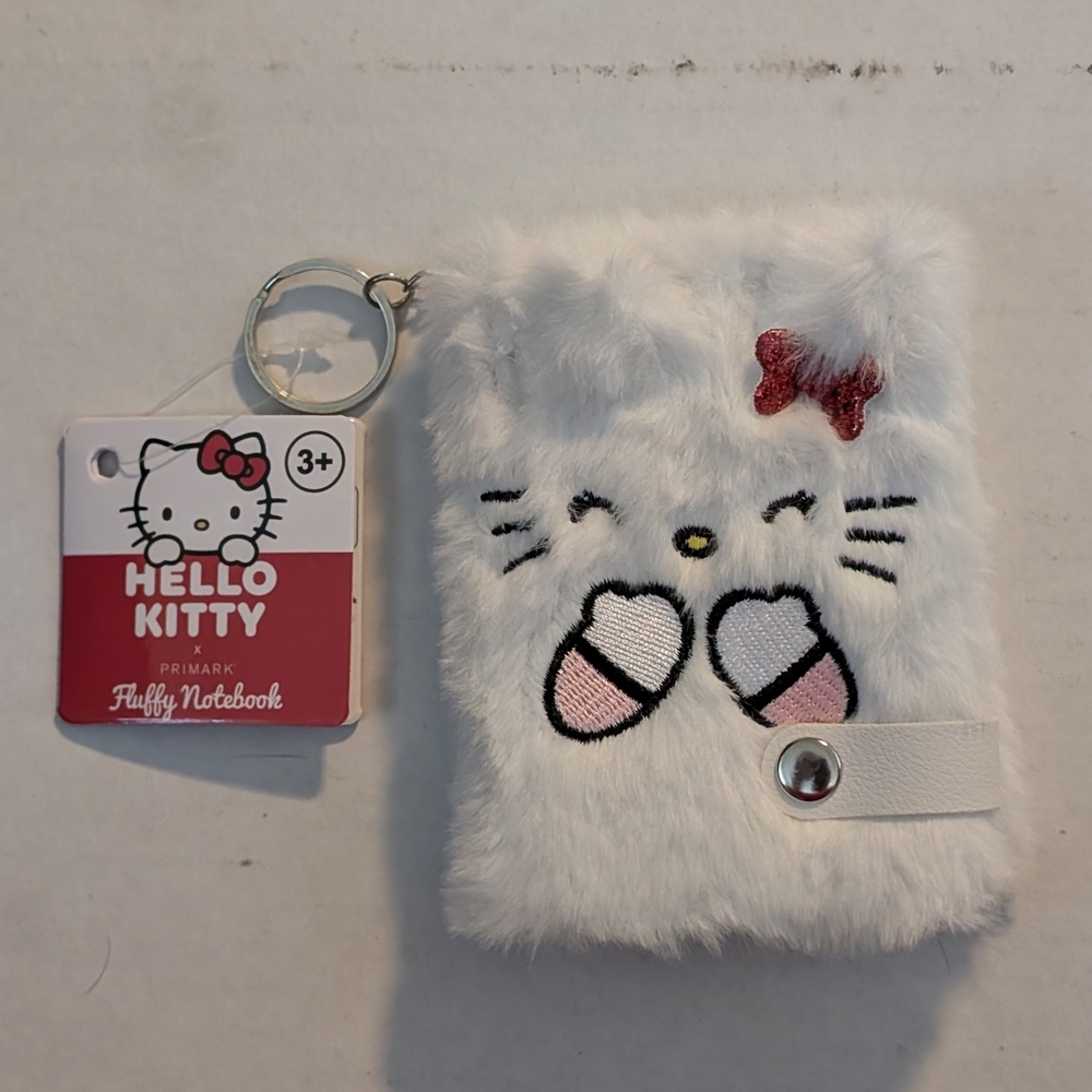 NWT Hello Kitty Fluffy Notebook with Keychain